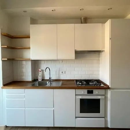 Cozy House Near Trastevere Station Rome