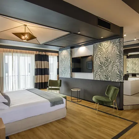 Domidea Отель 4*