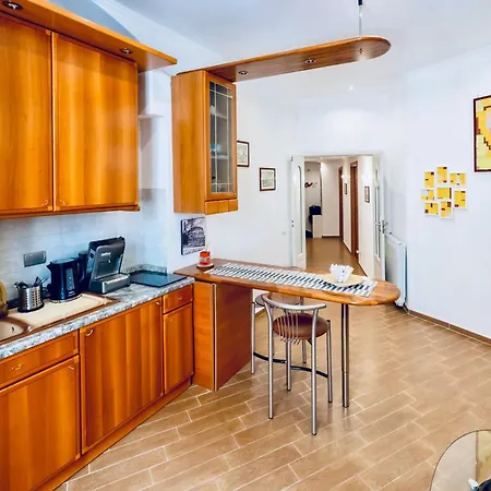 Bed & Breakfast Miclad Colosseum Rom