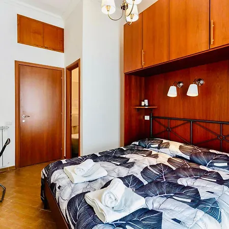 Miclad Colosseum Guest House Bed & Breakfast Rome