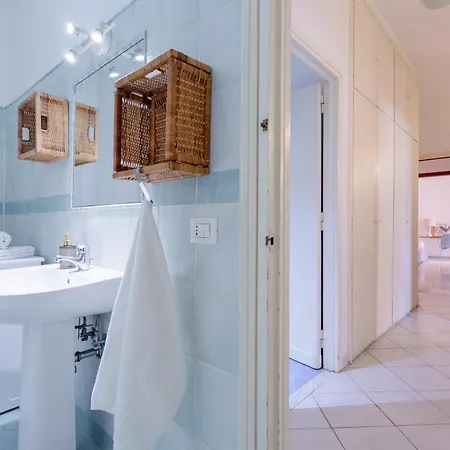 Perfetto Per Famiglie Accogliente E Spazioso A 15 Min Dalla Metro Apartment Rome