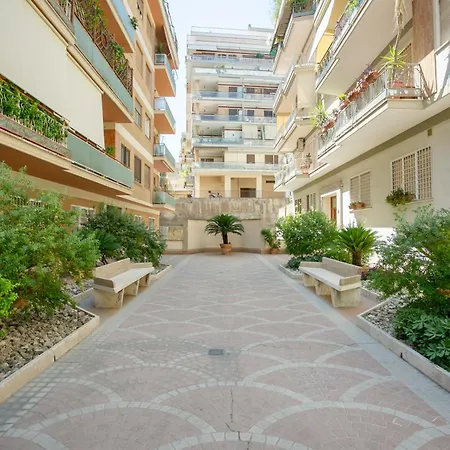 Perfetto Per Famiglie Accogliente E Spazioso A 15 Min Dalla Metro Apartment