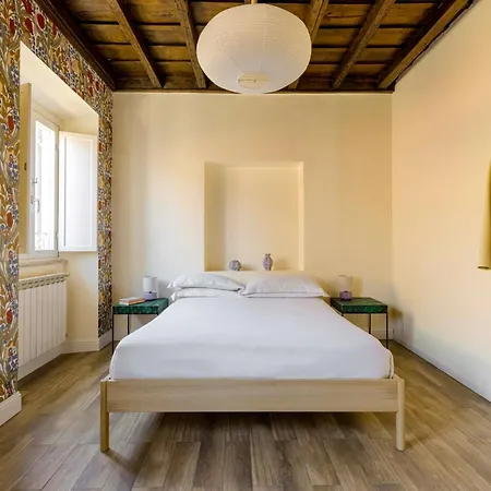 Trasteverehome - Giglio Piazza Farnese *