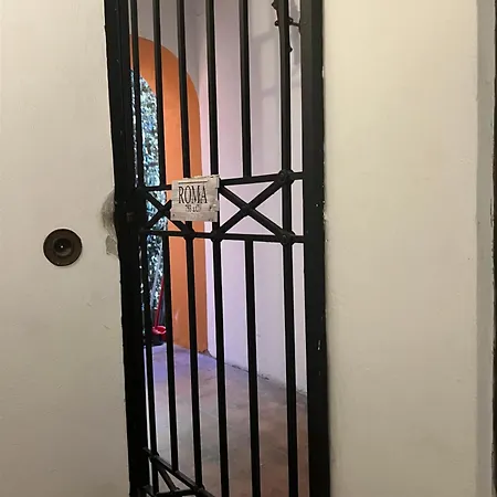 Сasa de vacaciones Imperial House San Calisto 7 *