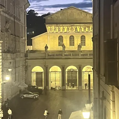 Imperial House San Calisto 7 Holiday home Rome