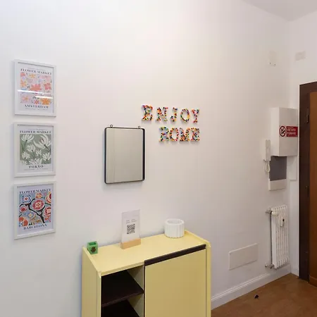 Appartamento Enjoy Tiburtina - Cozy & Friendly Roma