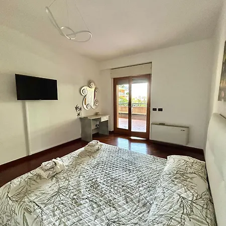Apartment Eur Con Piscina Esterna Rome