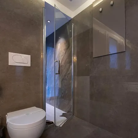 Colosseum Flat Dark Holiday home Rome