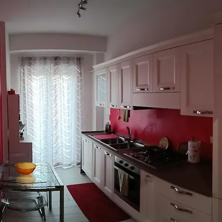 New And Beautiful House In The Heart Of Lägenhet *