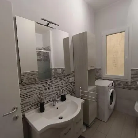 New And Beautiful House In The Heart Of Lägenhet