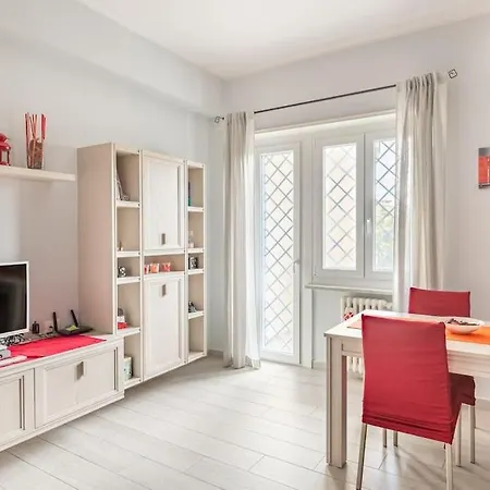 New And Beautiful House In The Heart Of Lägenhet