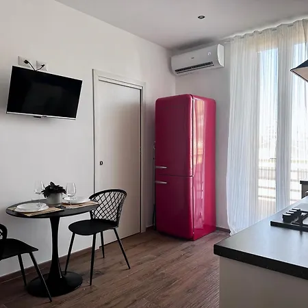 Apartment Mumo - San Giovanni Rome