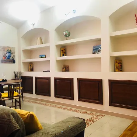 Giancarla Luxury In San Lorenzo - Termini