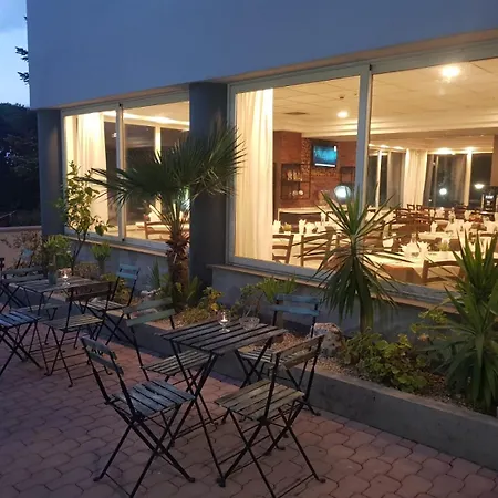 Scheppers Hotel 3*