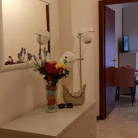Alecatia 2 Apartment Rome
