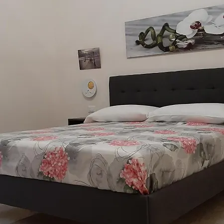 Alecatia 2 Apartment