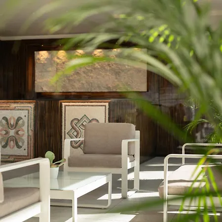 Cristoforo Colombo Hotel 4*