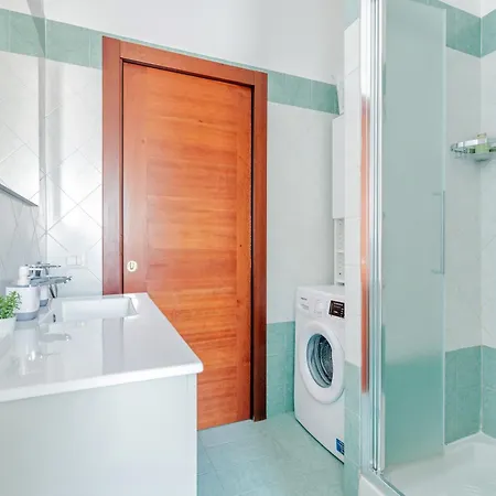 Stylish & Cozy - 5 Star Location- Balcony - View Σπίτι διακοπών *