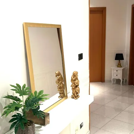 Glint House Rome