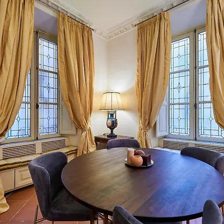Irex - Cavour Private Apartment