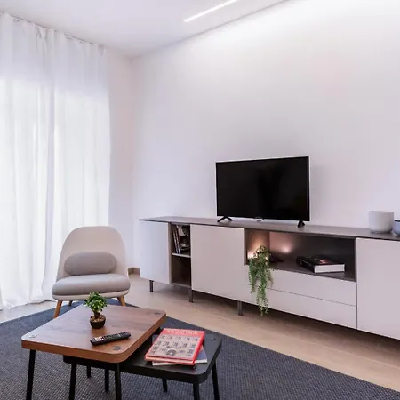 Apartment Joivy Cavour Luxury Rome