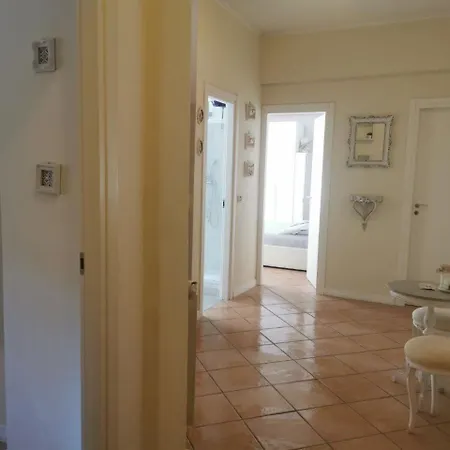 Domus Flavi Apartment *