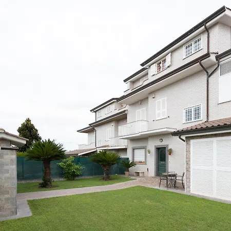 Castelbarco House A *