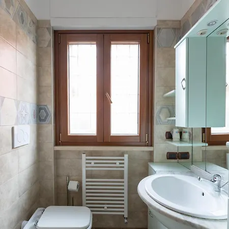Castelbarco House B Affittacamere Roma
