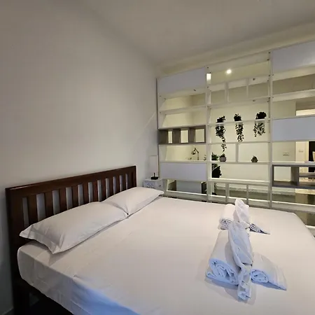 Be Your - Isabella Bright Apartment *
