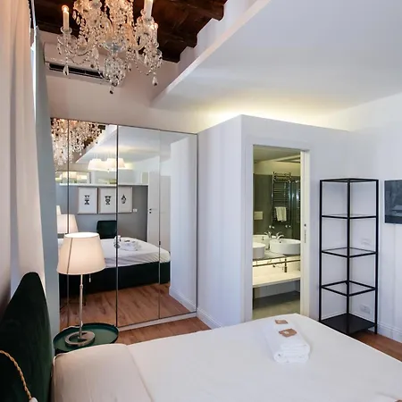 Colosseum Flat Holiday home *