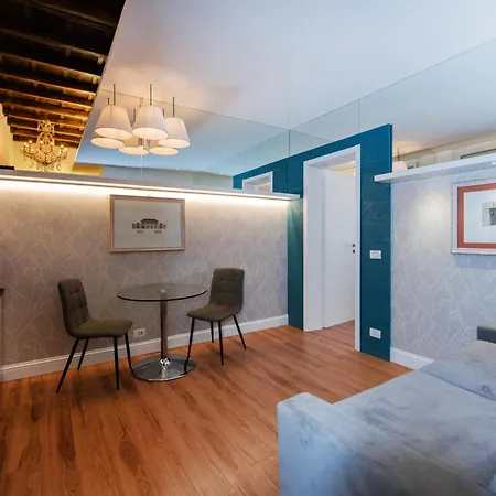 Colosseum Flat Holiday home