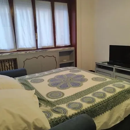 Guinera Apartment *