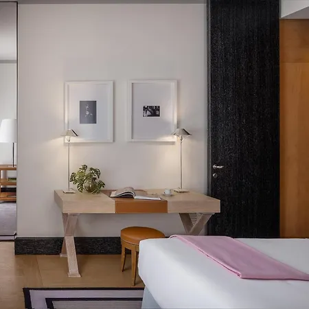 Portrait Roma - Lungarno Collection Aparthotel 5*