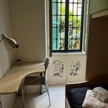 Procida's House Rom