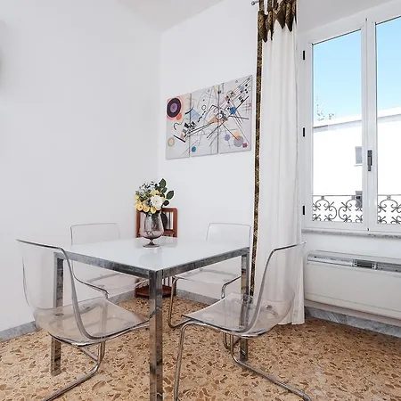 Casa Linda Apartment *