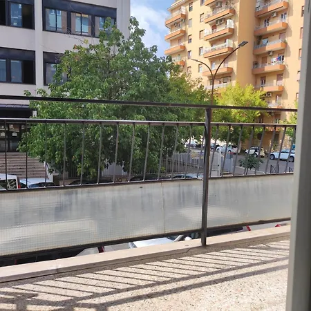 An &lo-luxury - Metro Teano