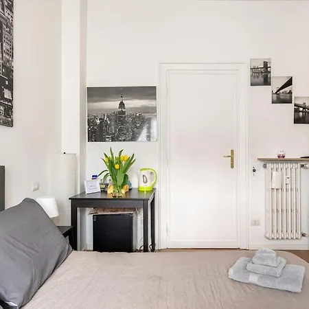 Vatican Penthouse 1 By Almond Tree Apartment