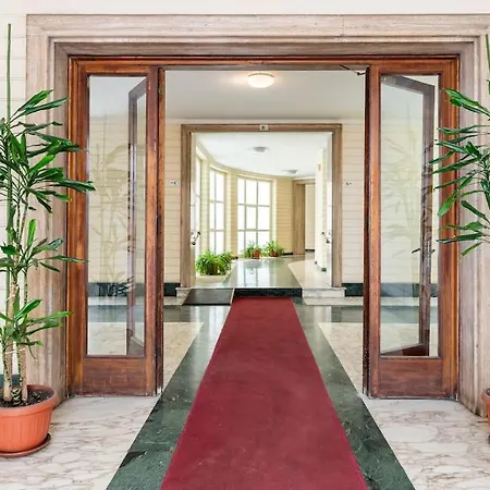 Apartment Vatican Penthouse 1 By Almond Tree Rome