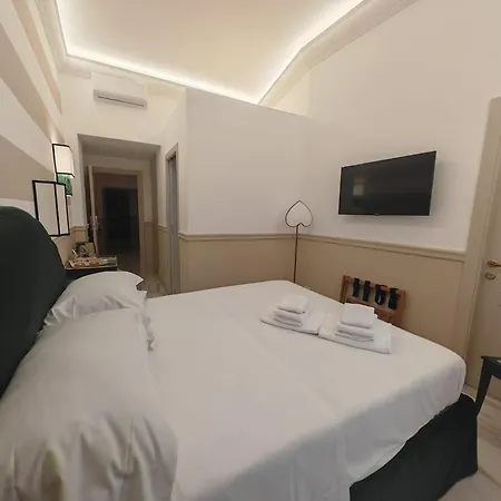 Cozy Luxury Pantheon *