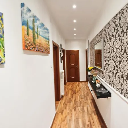 Viale Dei Re Di
