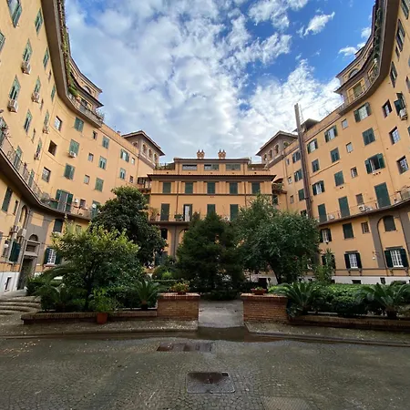 Timeless Elegance Near Vatican Appartamento *