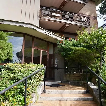 Bonelli Penthouse * Roma