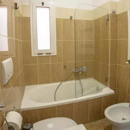 Residenza Dell Agrifoglio Rome