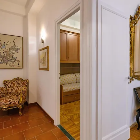 Apartment Rooma Domus Parioli - 1 Stop From Center Rome
