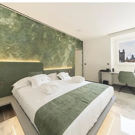 Tritone Luxury Piazza Del Popolo Bed & Breakfast