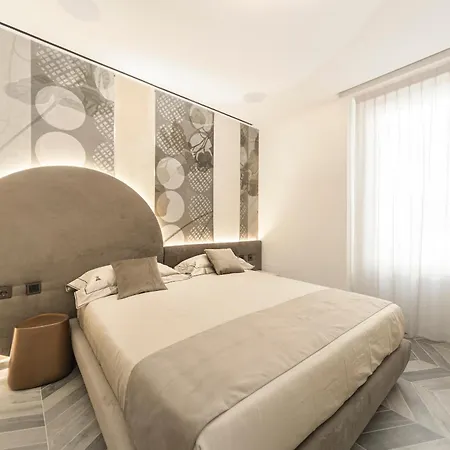 Tritone Luxury Piazza Del Popolo Bed & Breakfast *
