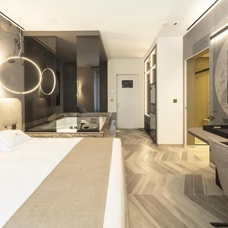Tritone Luxury Piazza Del Popolo Bed & Breakfast
