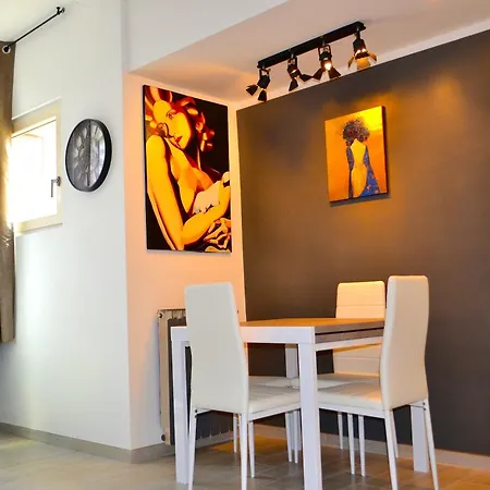 Holiday home Ponte Milvio Art