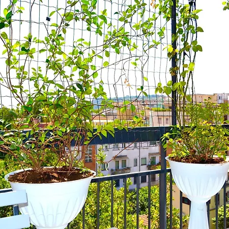 Ponte Milvio Art Holiday home *