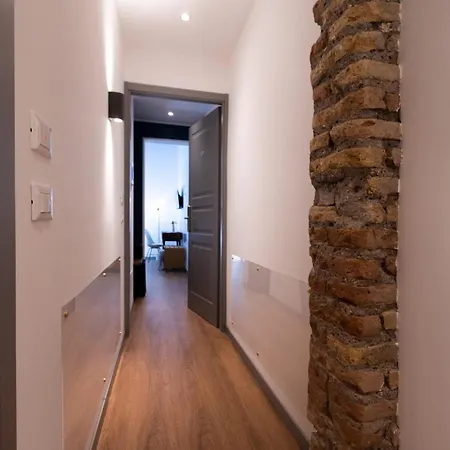 Trevi Monti House Rome